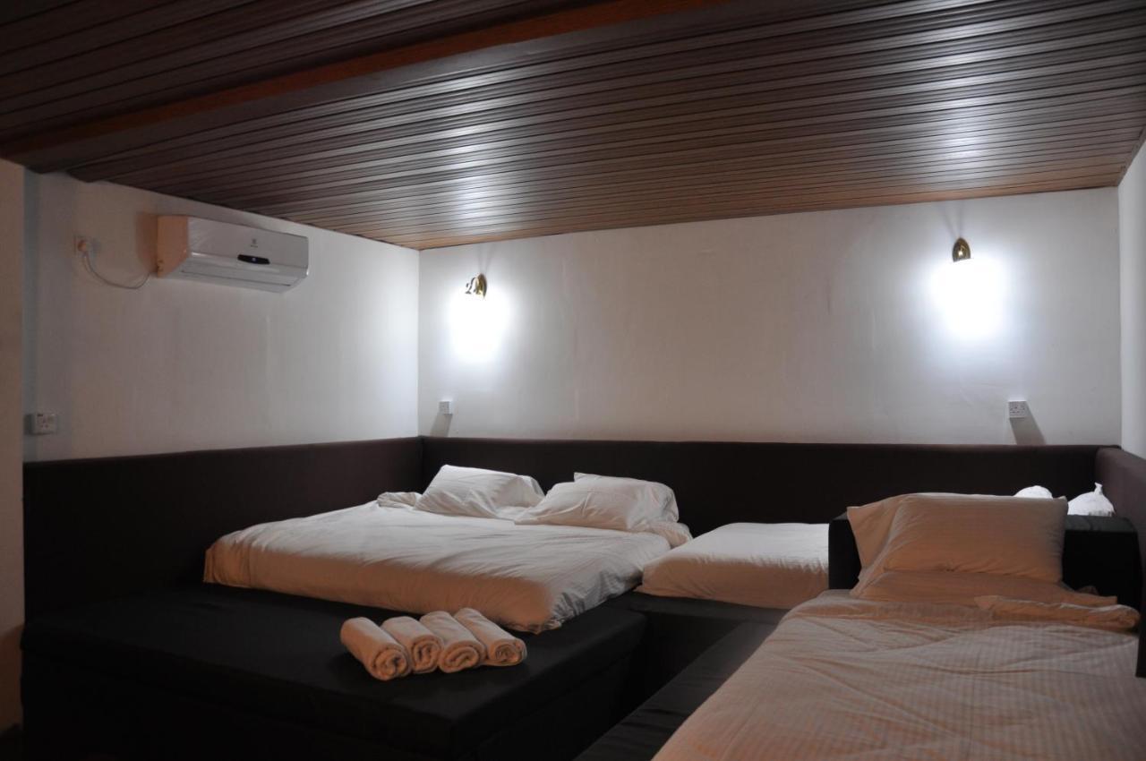 Joe Fisherman Inn Kampung Teluk Nipah Dış mekan fotoğraf