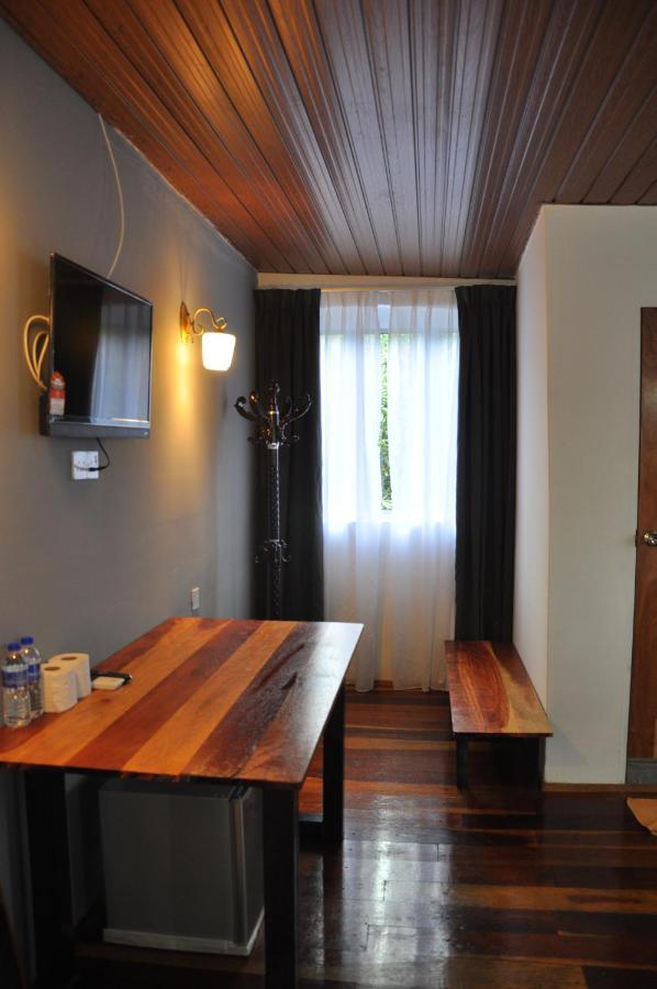 Joe Fisherman Inn Kampung Teluk Nipah Dış mekan fotoğraf