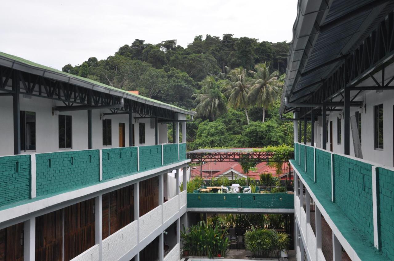 Joe Fisherman Inn Kampung Teluk Nipah Dış mekan fotoğraf