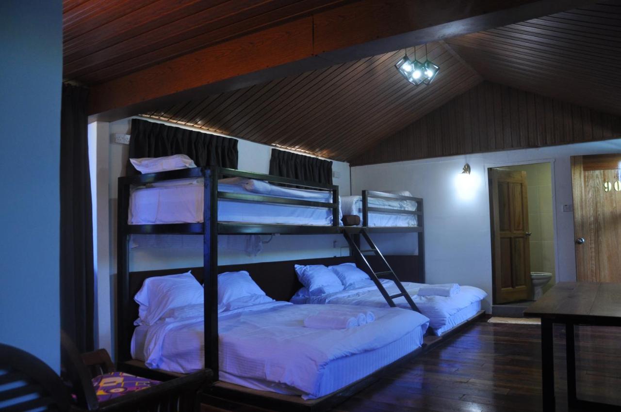 Joe Fisherman Inn Kampung Teluk Nipah Dış mekan fotoğraf