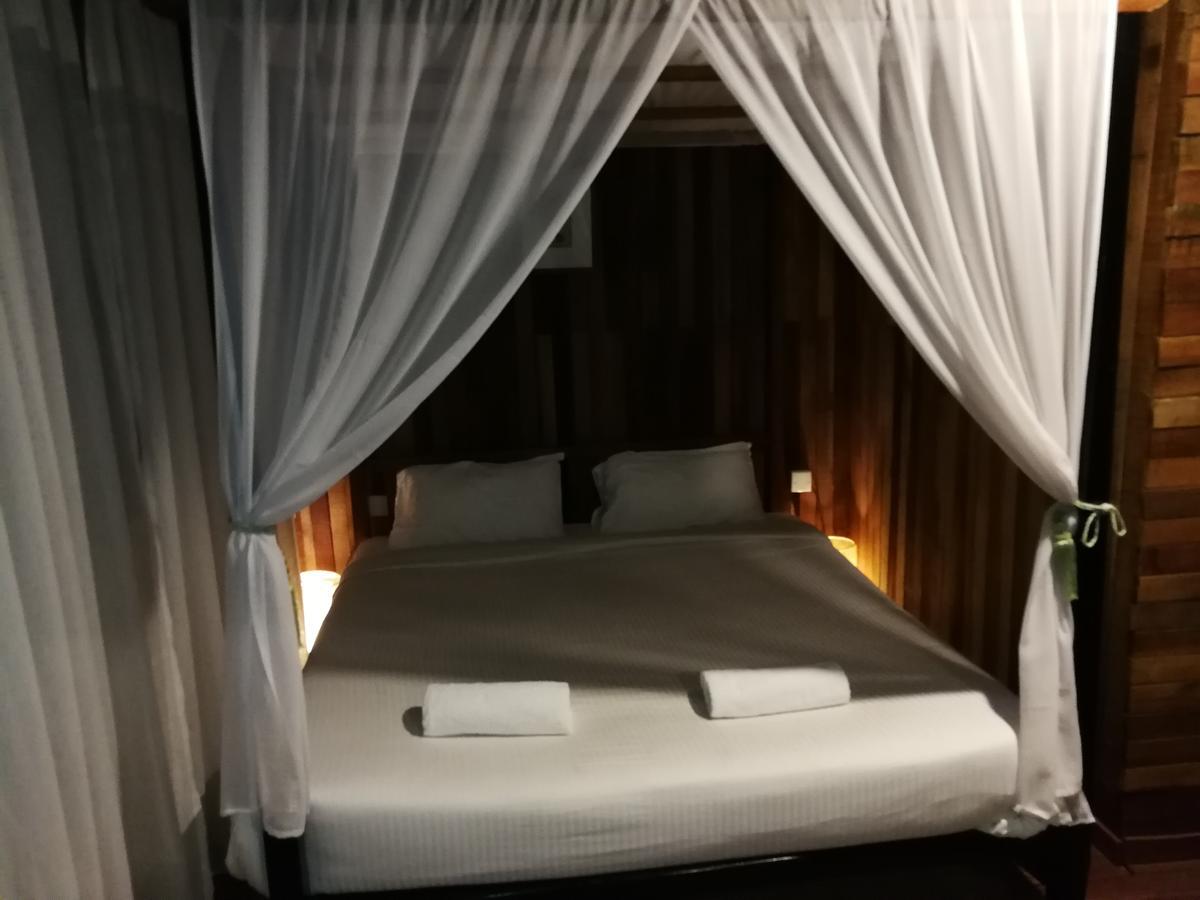 Joe Fisherman Inn Kampung Teluk Nipah Dış mekan fotoğraf